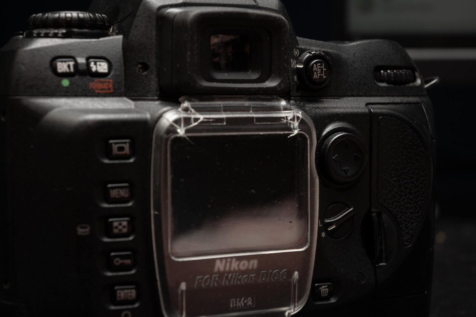 nikon d100 back plate, LCD