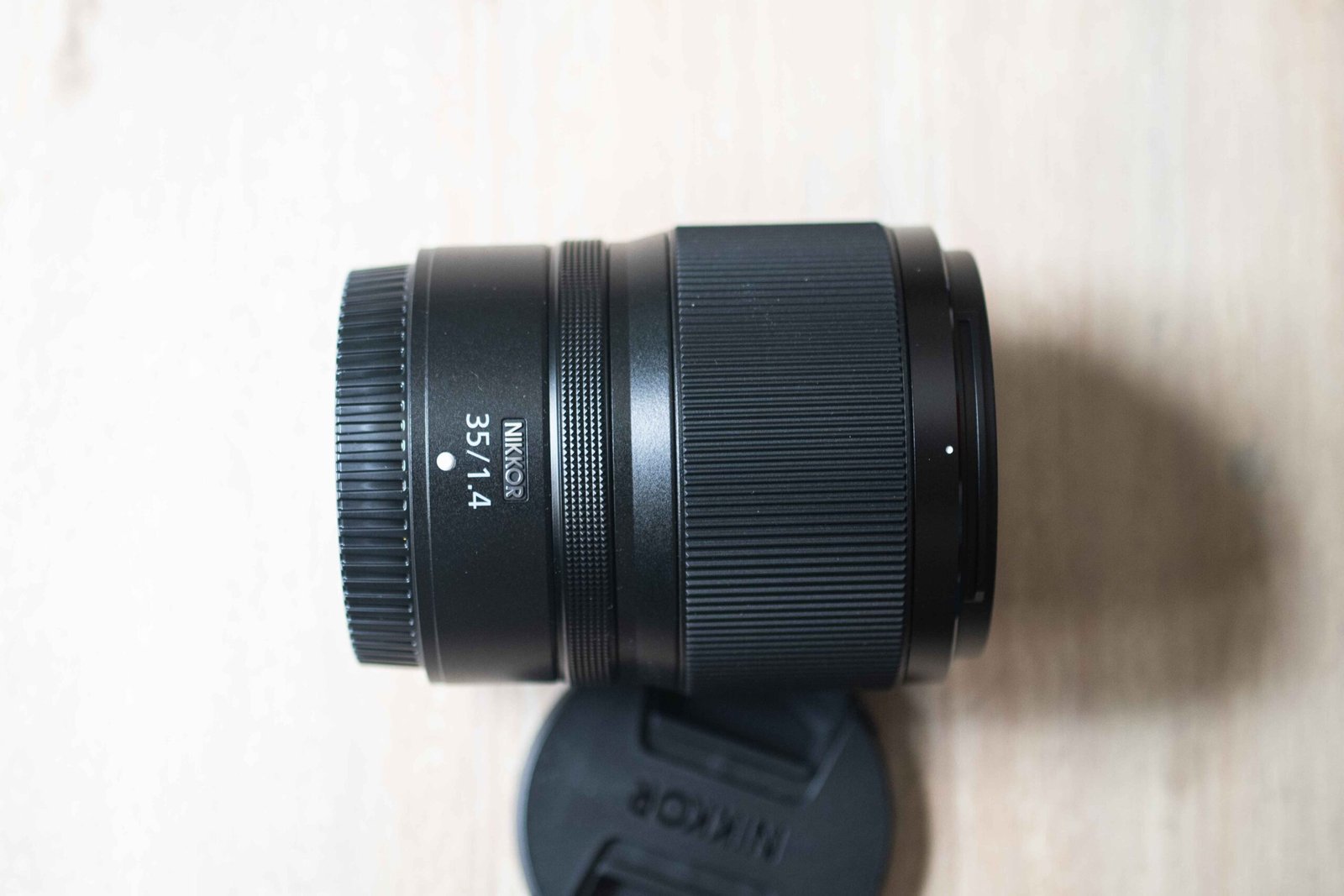 nikon z 35mm f1.4 from the top, showing lens shaft